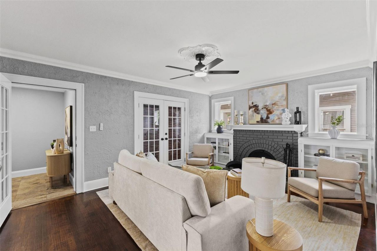 305 W Frierson Avenue , Tampa, FL 33603 Photo