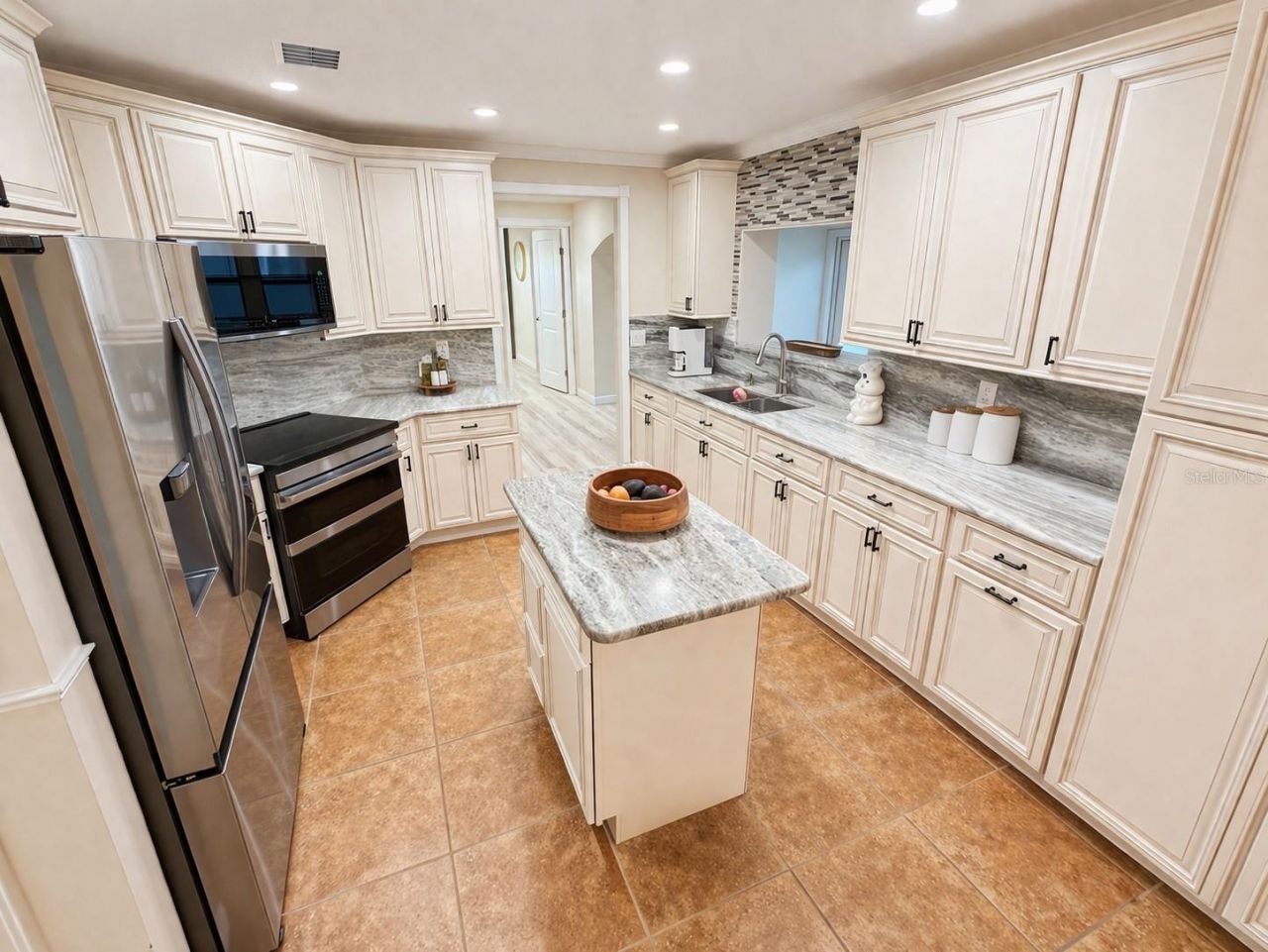 7051 Lexington Cir, Brooksville, FL 34602 Photo