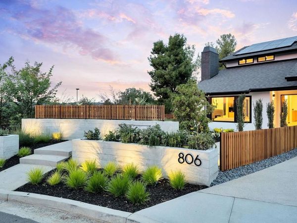 806 Needlerock Place, Escondido, CA 92025