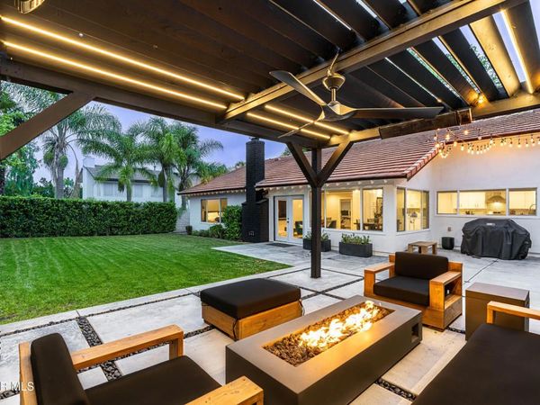 2836 Great Smokey Court, Westlake Village, CA 91362