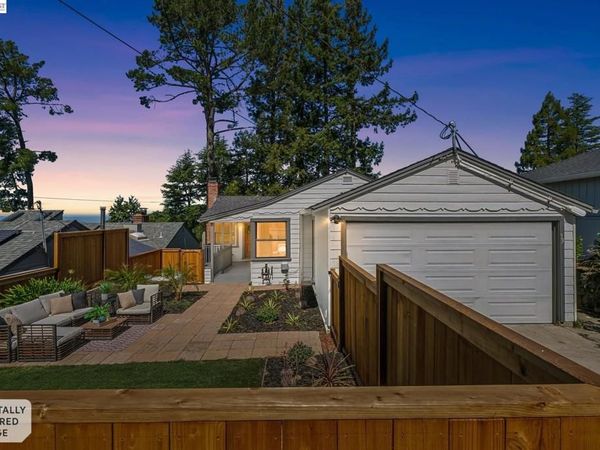 39 Chatsworth Ct, Oakland, CA 94611