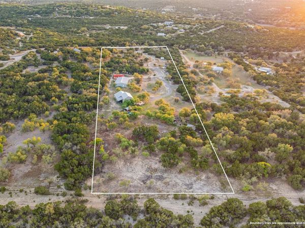 2025 Cripple Creek Stage RD, Dripping Springs, TX 78620