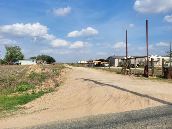 25216 Campbellton Rd, San Antonio, TX 78264