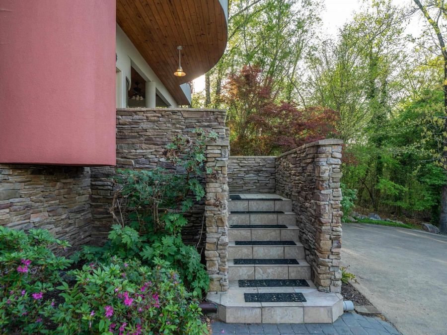 Property Image 46