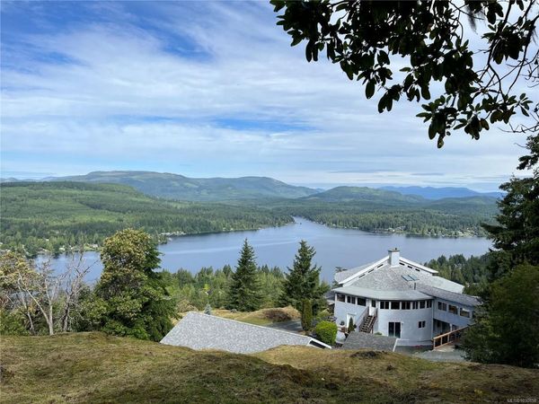 1828 Strathcona Hts , Shawnigan Lake, BC V8H 2A9