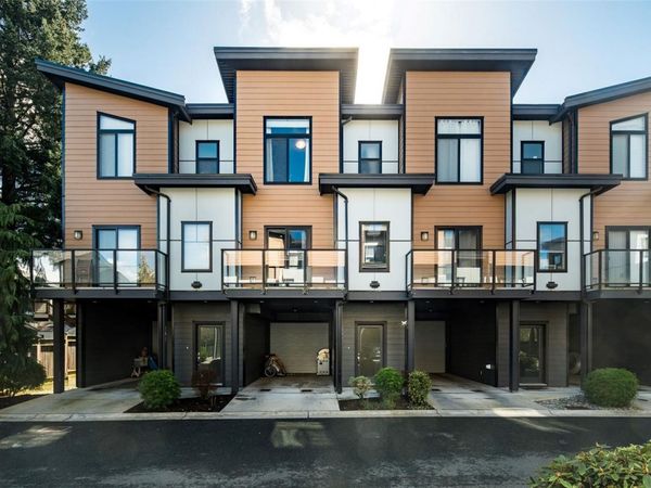 687 Strandlund Ave, Unit 103, Langford, BC V9B 3G2