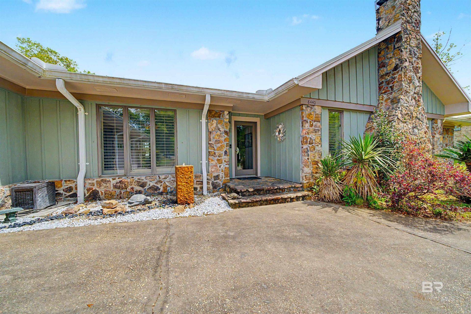 8440 Bay View Drive, Foley, AL 36535 Main Photo