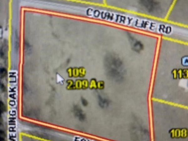 Country Life Road , Gravois Mills, MO 65037