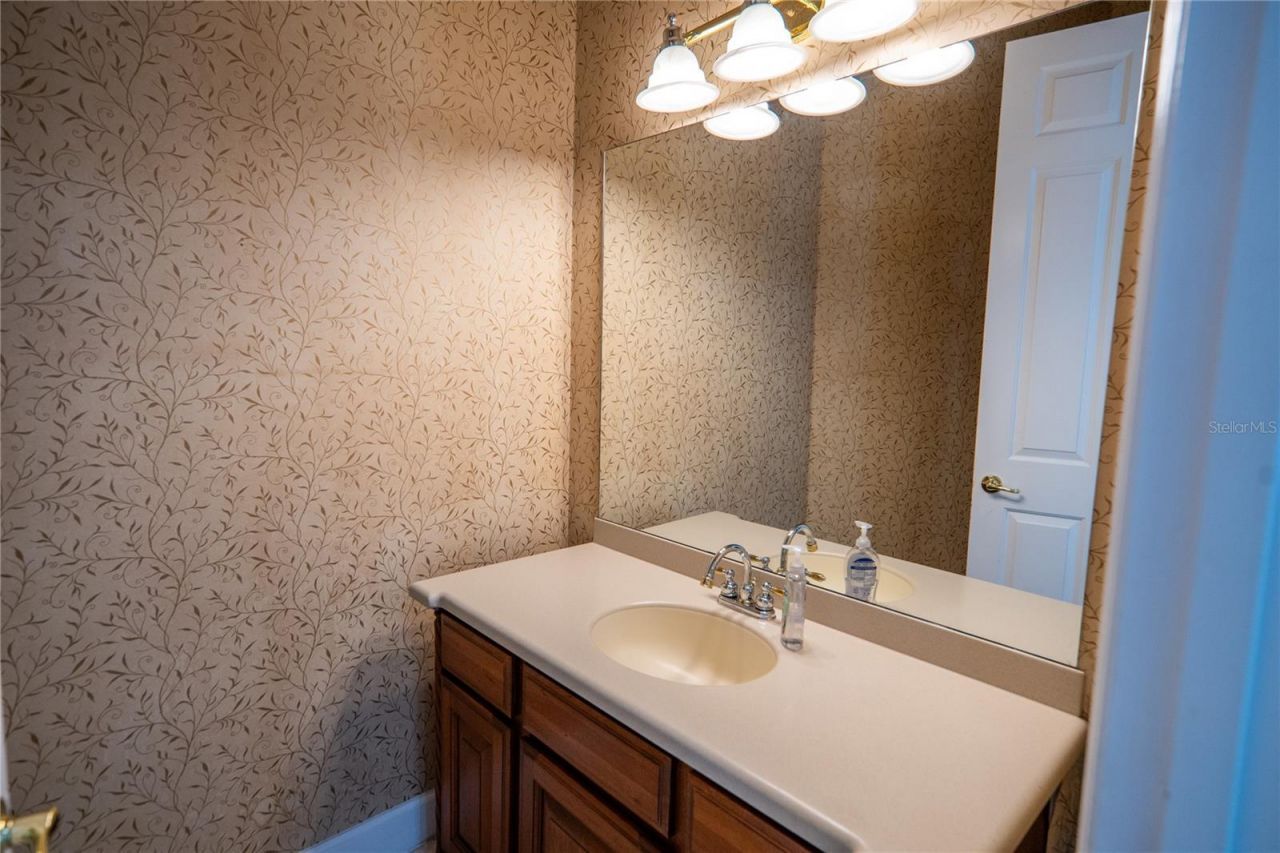 10009 Valley Rose Court, Orlando, FL 32825 Photo