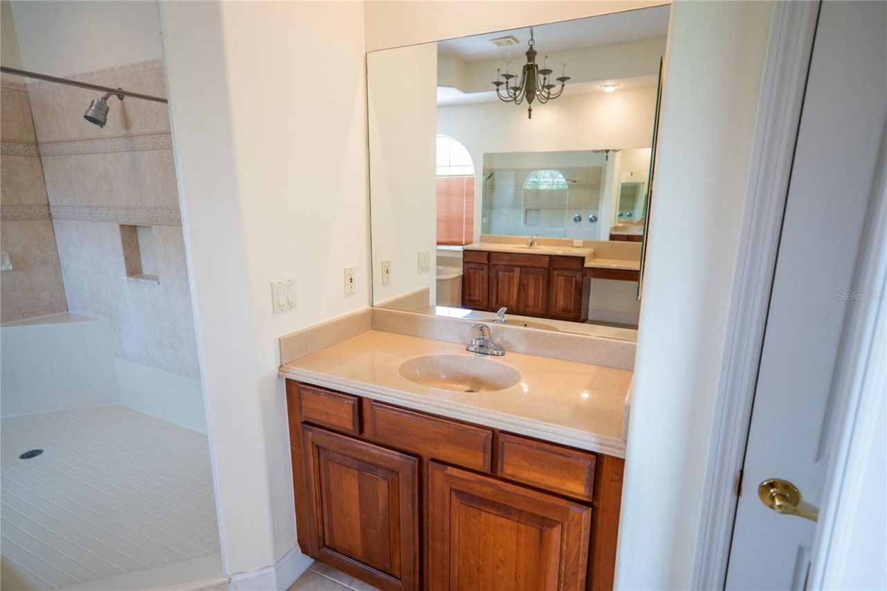 10009 Valley Rose Court, Orlando, FL 32825 Photo