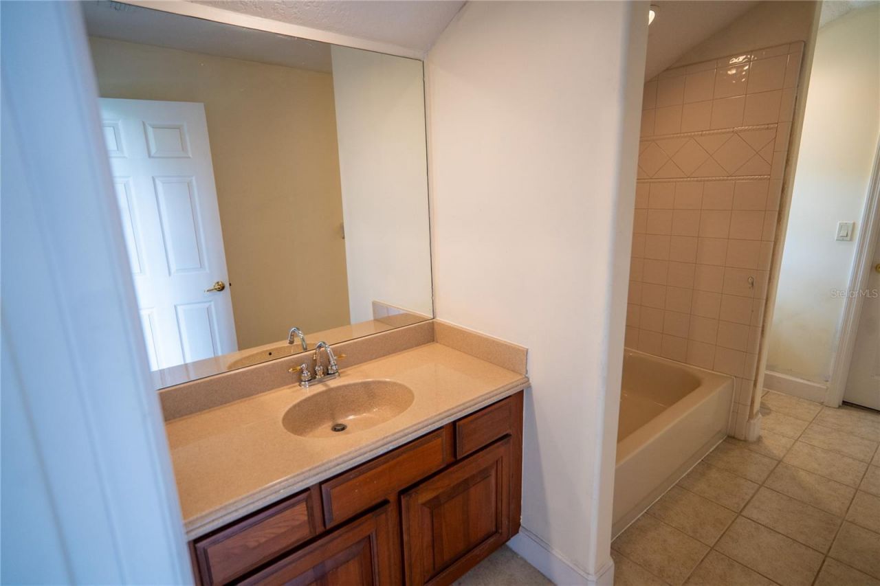 10009 Valley Rose Court, Orlando, FL 32825 Photo