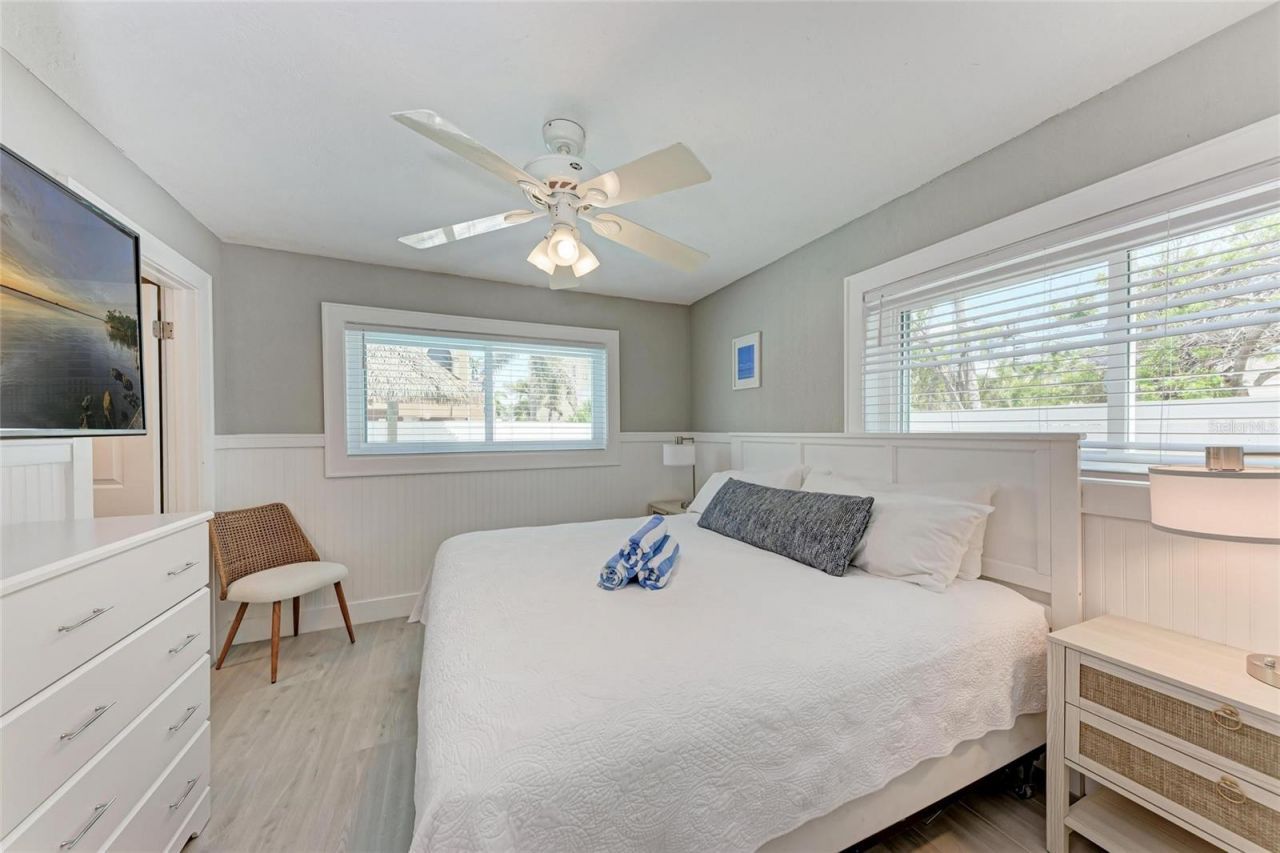 101 25th Street N, Unit 1, Bradenton Beach, FL 34217 Photo