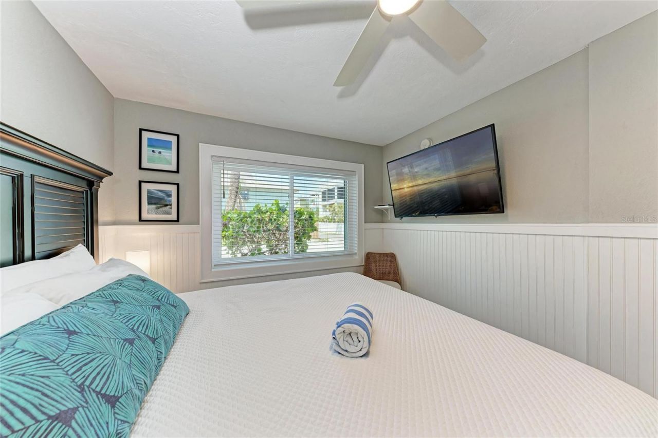 101 25th Street N, Unit 1, Bradenton Beach, FL 34217 Photo