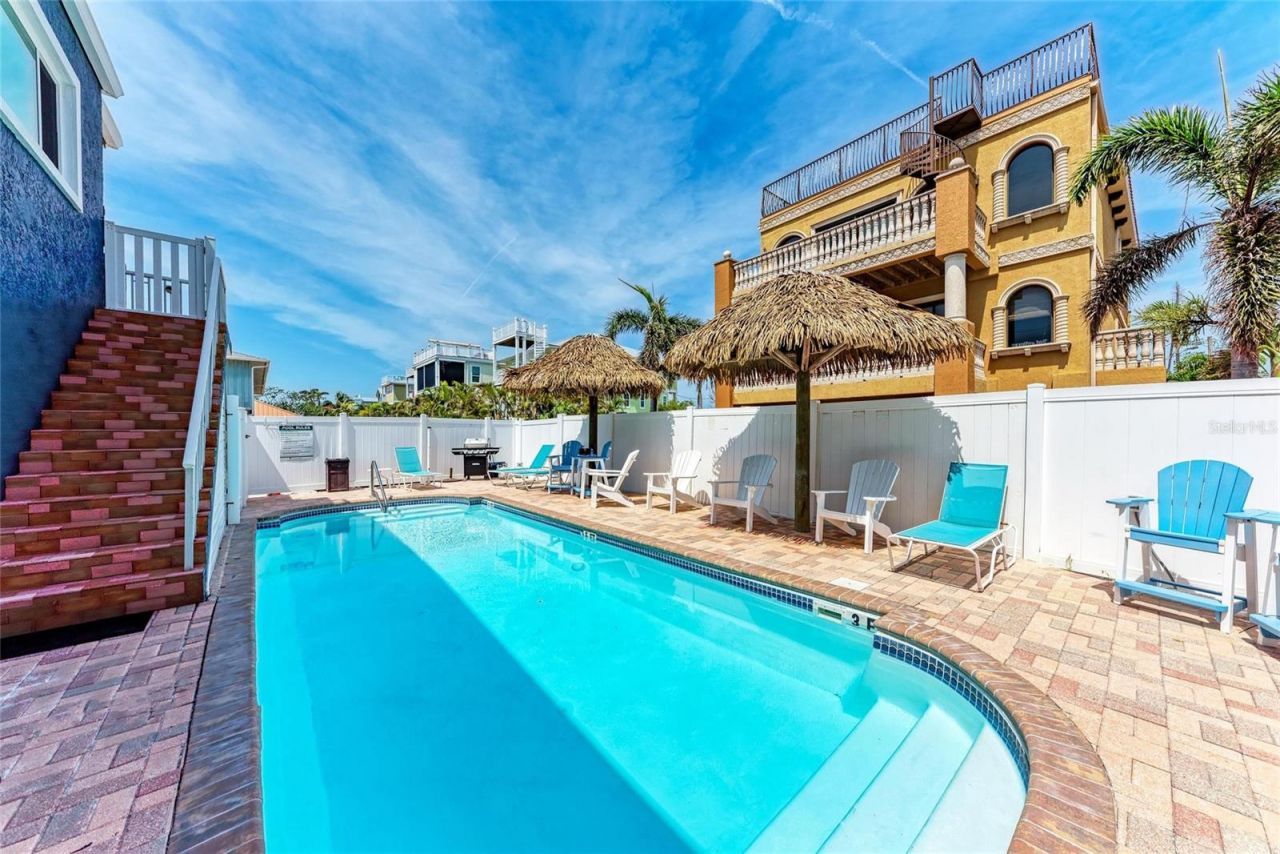 101 25th Street N, Unit 1, Bradenton Beach, FL 34217 Photo