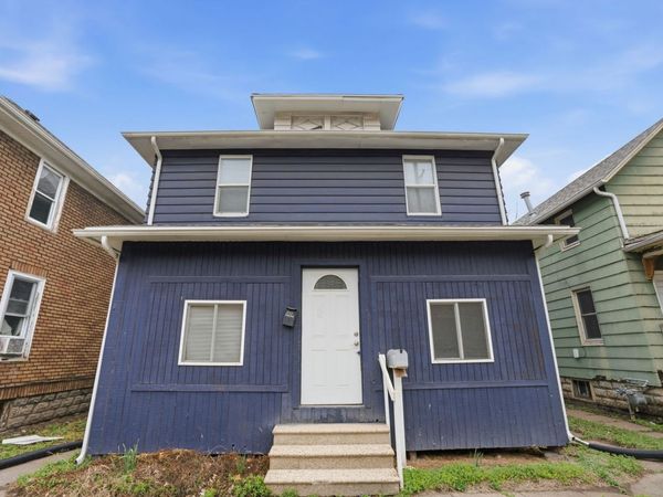 1415 18th Avenue, East Moline, IL 61244