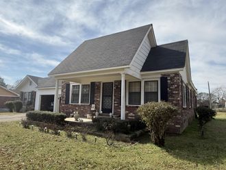 118 Stewart Columbus, MS 39702