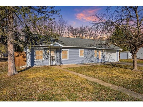 735 N Montana Avenue, New Richmond, WI 54017