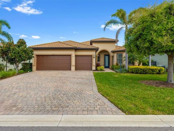 16915 LOUDON PLACE , BRADENTON, FL 34202