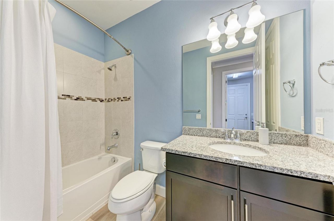 16915 Loudon Place, Bradenton, FL 34202 Photo