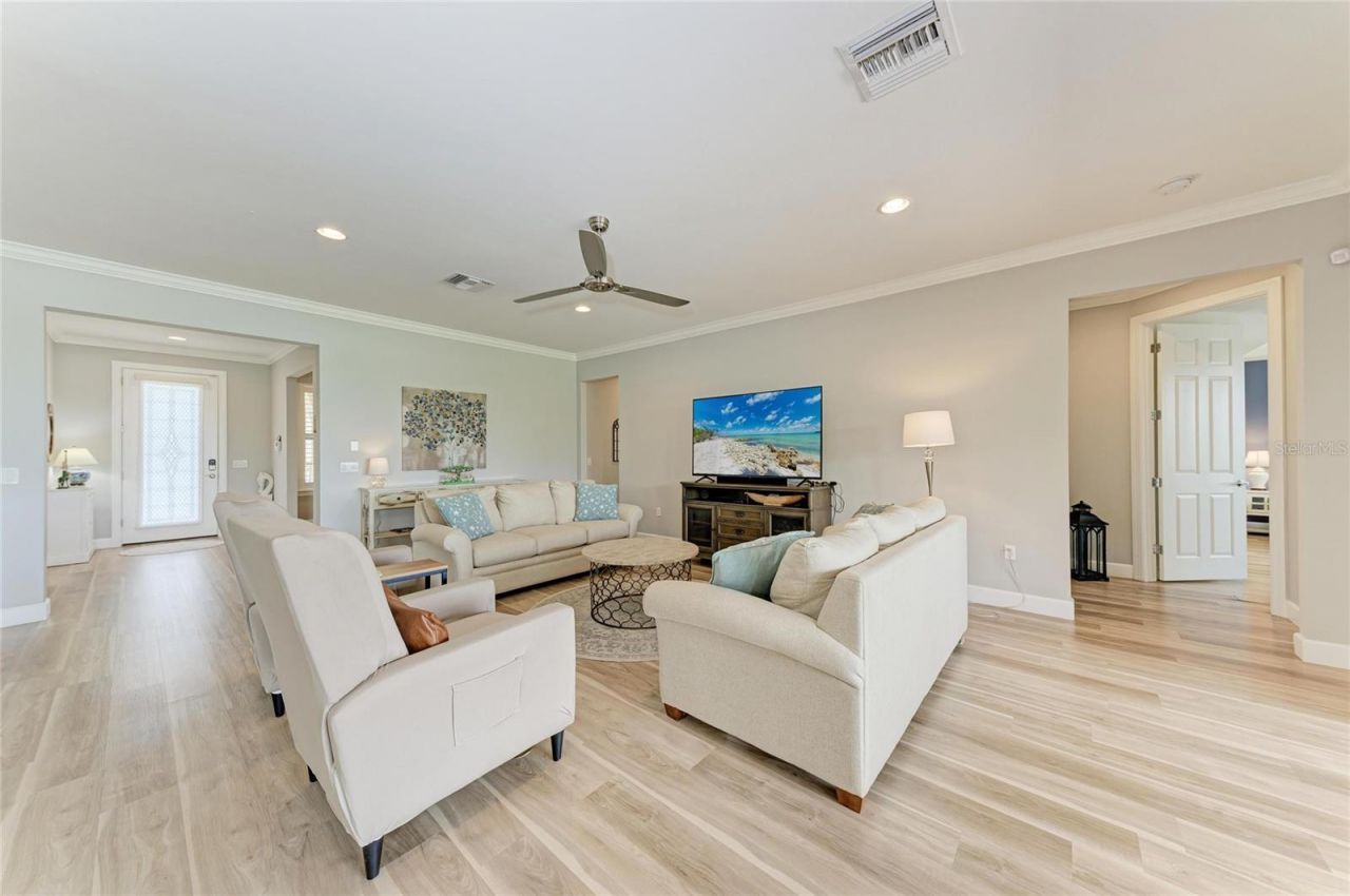 16915 Loudon Place, Bradenton, FL 34202 Photo