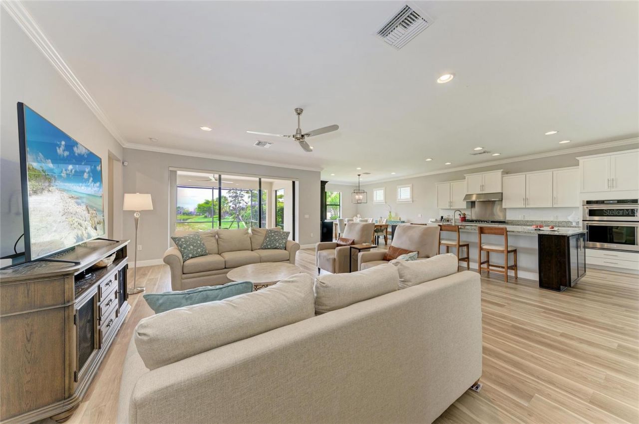 16915 Loudon Place, Bradenton, FL 34202 Photo