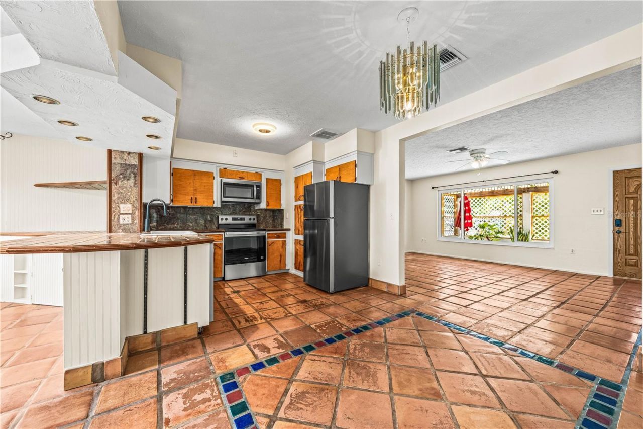 2717 Parma Street , Sarasota, FL 34231 Photo