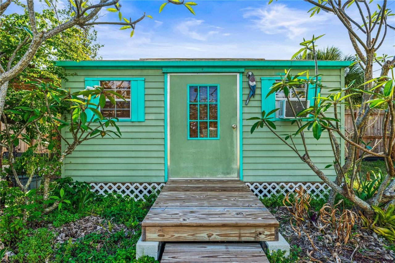 2717 Parma Street , Sarasota, FL 34231 Photo