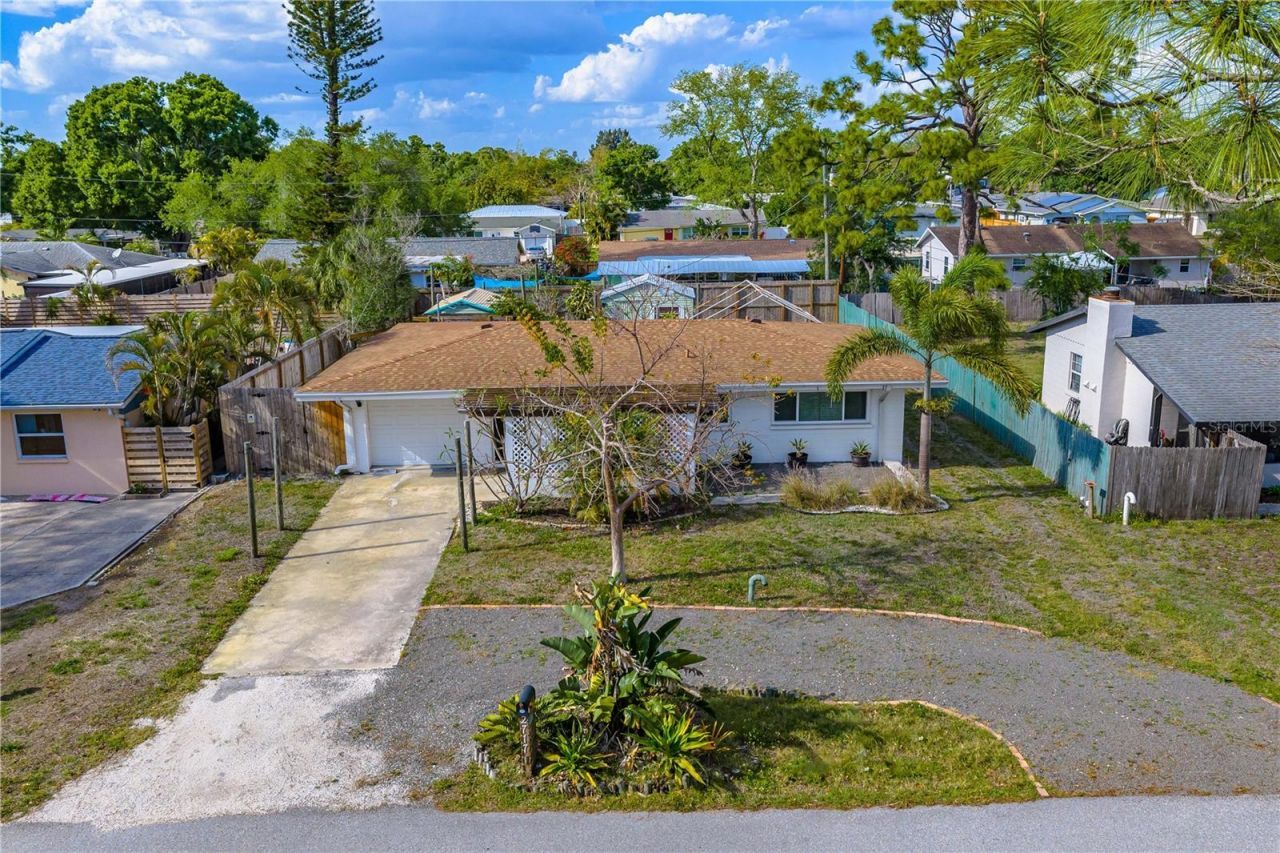 2717 Parma Street , Sarasota, FL 34231 Photo