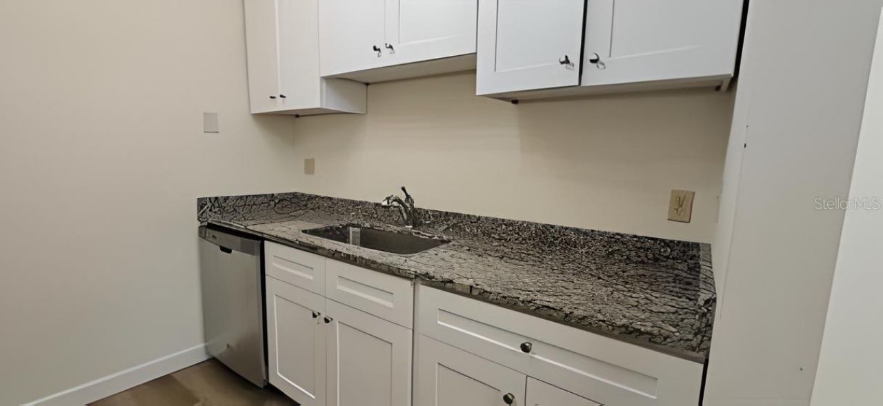 1712 Belleair Forest Drive, Unit A, Belleair, FL 33756 Photo