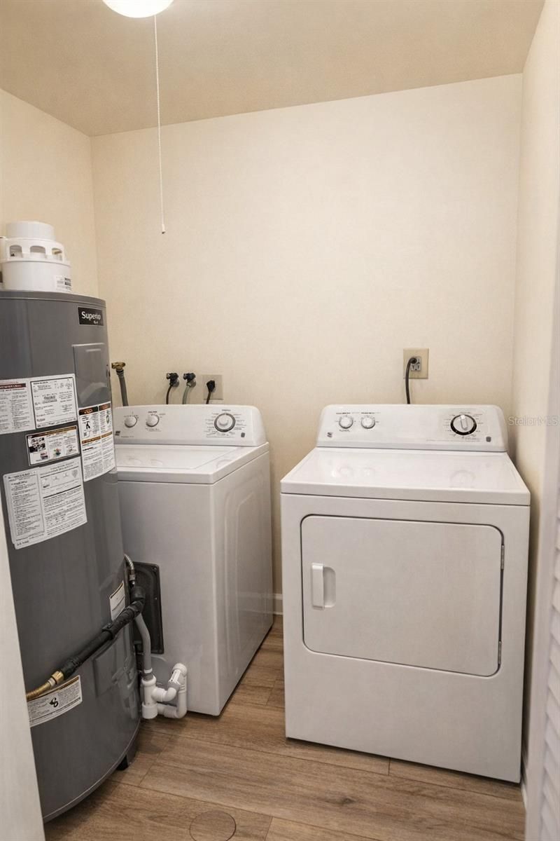 1712 Belleair Forest Drive, Unit A, Belleair, FL 33756 Photo