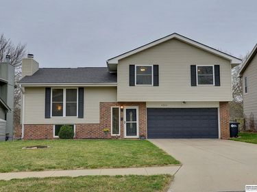 6310 N 108th Avenue Circle , Omaha, NE 68164