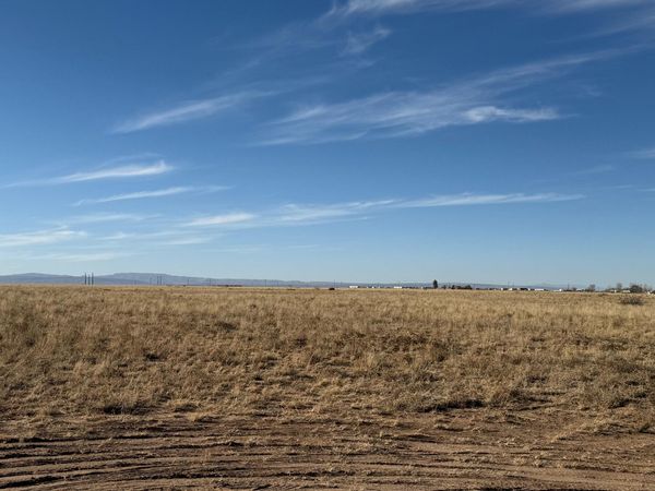 2-102 Hinson Road, Belen, NM 87002