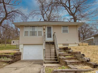 820 Chicago Avenue, Plattsmouth, NE 68048