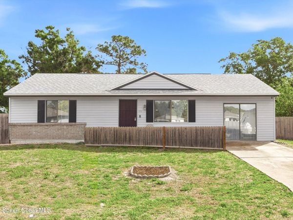 1111 Grapefruit Road SE, Palm Bay, FL 32909