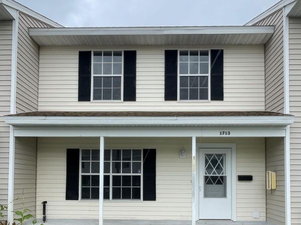 1713 Manor Drive NE , Palm Bay, FL 32905