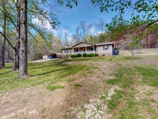 2135 Copper Spring Rd , Springville, TN 38256