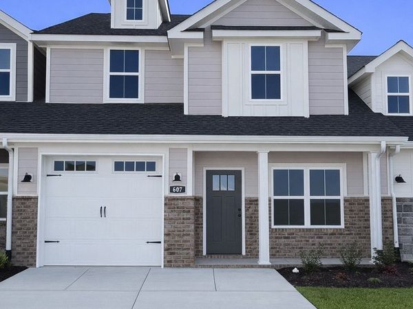 607 Rohan Drive , Murfreesboro, TN 37129