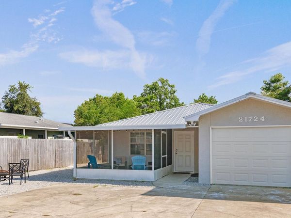 21724 Sunset Avenue, Panama City Beach, FL 32413