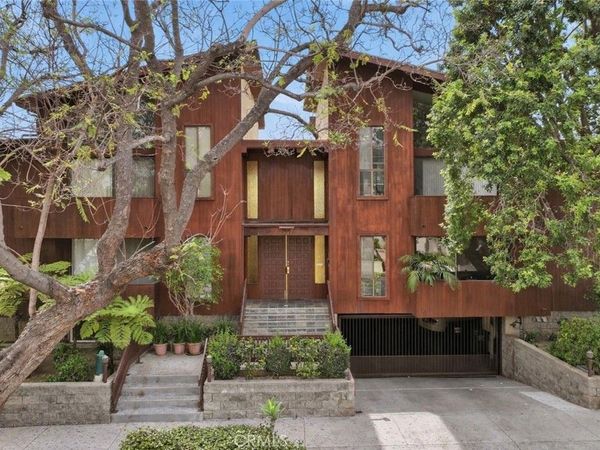 1747 Barry Avenue, Unit 106, Los Angeles, CA 90025