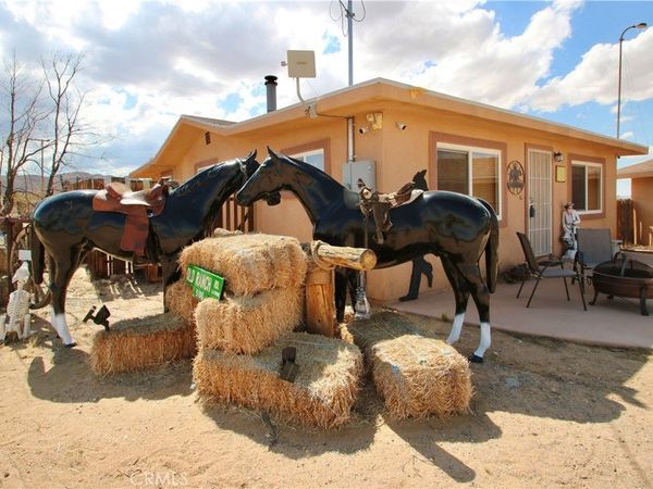 1910 Artesia Avenue, Landers, CA 92285