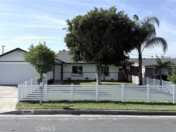 962 E Citrus Edge Street, Azusa, CA 91702