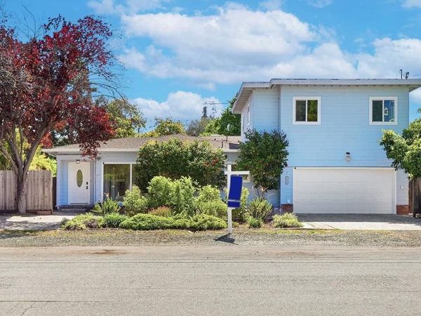 592 Sunnymount Avenue, Sunnyvale, CA 94087