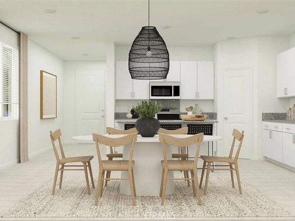 17621 Bassets Street, Hesperia, CA 92345