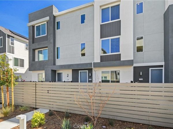 27331 Bear Creek Lane, Valencia, CA 91381