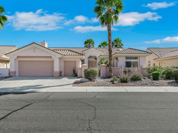 78549 Links Drive, Palm Desert, CA 92211