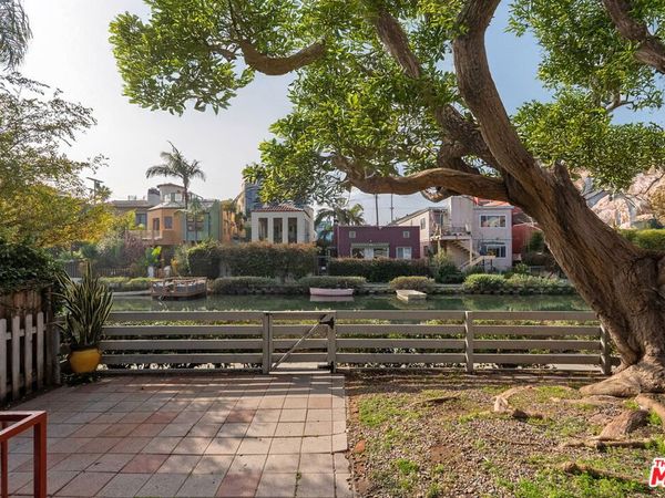 2300 Grand Canal, Venice, CA 90291