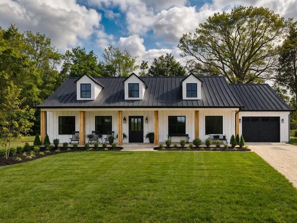 339 Mossy Oak Drive, Courtland, MS 38620