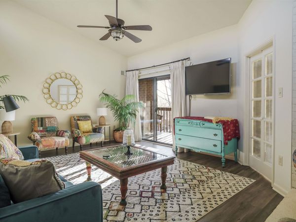 134 TURTLE CREEK RD , Unit 10, Charlottesville, VA 22901