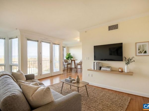 500 CRESTWOOD DR , Unit 1405, Charlottesville, VA 22903