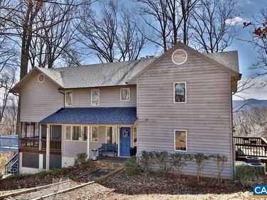 821 GILLIAMS MOUNTAIN RD, Charlottesville, VA 22903